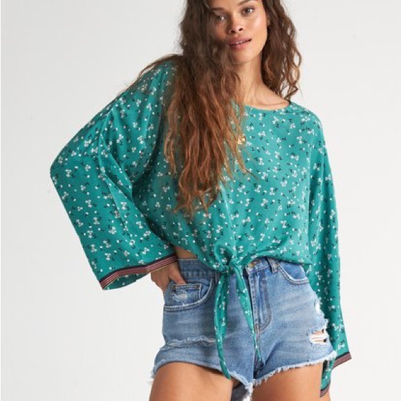 Billabong Back Round Printed Blouse Top Shirt Emerald Bay Green NEW NWT MEDIUM - Picture 1 of 3